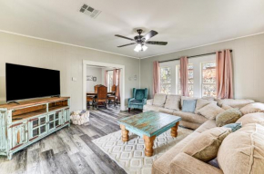 Near Campus and Casino Family-Friendly Durant Home!